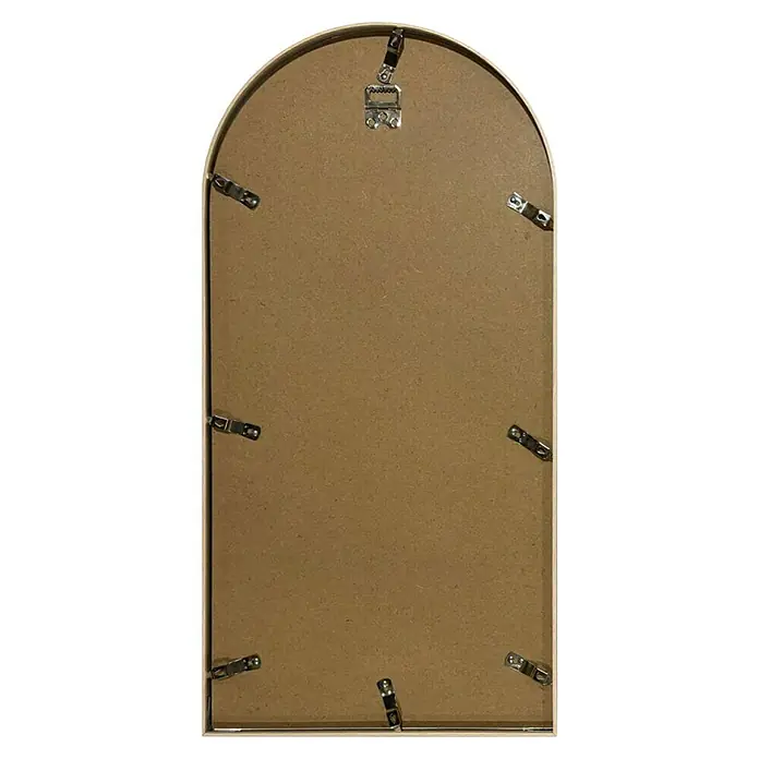 Collagerahmen - Anzahl Fotoplatzhalter: 6 Stk., Schwarz, Aluminium - Rückseite eines gewölbten braunen Faserplattenrahmens mit Metallklammern und Aufhängevorrichtung.