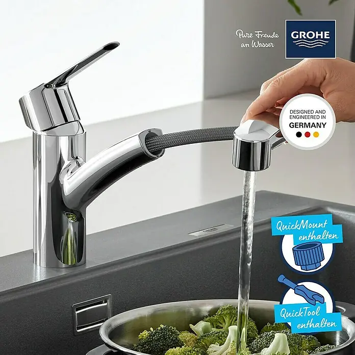 Grohe QuickFix Spültischarmatur Start - Chrom, Ausziehbar, Glänzend - Bild einer modernen Küchenarmatur von Grohe mit Ausziehbrause. Das Design ist elegant und funktional, ideal für jede Küche.