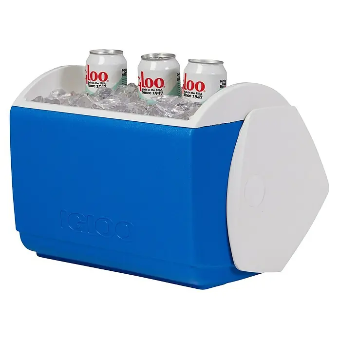 Igloo Kühlbox - 15 l, L x B x H: 40,3 x 25,9 x 37,8 cm, Blau/Weiß - Blauer Igloo-Kühler mit Getränkedosen und Eis. Ideal für unterwegs, hält Speisen und Getränke kühl. Perfekt für Picknicks und Ausflüge.