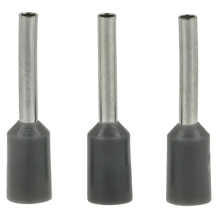 Voltomat Aderendhülse - 0,75 mm² x 8 mm, 100 Stk. - Das Bild zeigt drei Aderendhülsen, die zum Sichern von Litzen in Klemmen verwendet werden und eine zuverlässige Verbindung gewährleisten.