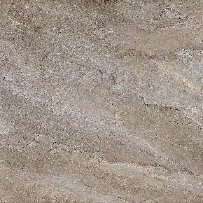 Terrassenfliese Sasso 2.0 - 59,7 x 119,7 x 2 cm, Grau, Matt - Nahaufnahme einer beigen Natursteinfliese mit einzigartigen Mustern und Texturen, ideal für Boden- und Wandgestaltung.