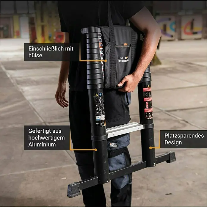 Batavia Teleskopleiter - Anzahl Tritte: 14 Stk., Arbeitshöhe: 415 cm, Belastbarkeit: 150 kg, Aluminium - Schwarze Teleskopleiter aus Aluminium mit platzsparendem Design, von Person getragen, inklusive Hülle.