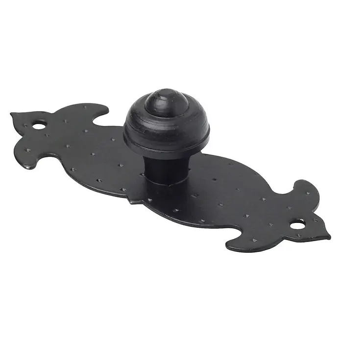 Rei Möbelgriff - Lochabstand: 98 mm, Stahl, Schwarz - Schwarzer, verzierter Metallknauf mit dekorativer Rosette und strukturierten Details.