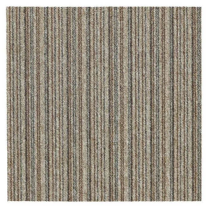 Teppichfliese Vienna - Schlinge, 100 % Polypropylen, Braun Gestreift - Nahaufnahme eines Teppichs mit senkrechten Streifen in verschiedenen Brauntönen und einer feinen Textur, ideal für Bodenbeläge.
