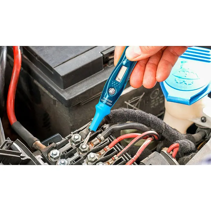 Pancontrol Spannungsprüfer PAN 2000 - Polanzahl: 1 Stk., Messkategorie: CAT II 300 V - Spannungsprüfer im Einsatz an einer Autobatterie, zur Überprüfung der elektrischen Spannung und Funktion der Autobatterie.