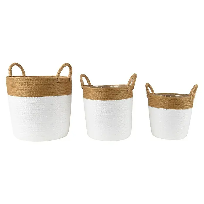 Maceta con interior de plástico Talia - Dimensiones externas (Ø x Al): 33 x 31 cm, Materiales naturales, Natur/Blanco - Un conjunto de tres maceteros tejidos de diferentes tamaños con asas. Las cestas son blancas y marrones.
