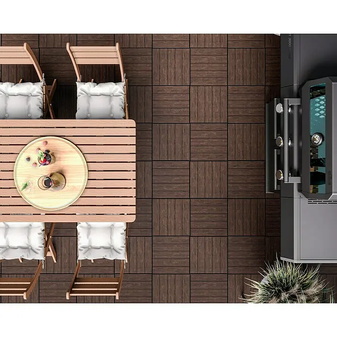 Klickfliese Cosmopolitan - Kunststoff, 30 x 30 x 1,5 cm, Coffee, 6 Stk. - Gartenterrasse mit Holzboden und Möbeln, inklusive Tisch, Stühlen und einem modernen Weinkühler für entspannte Stunden im Freien.