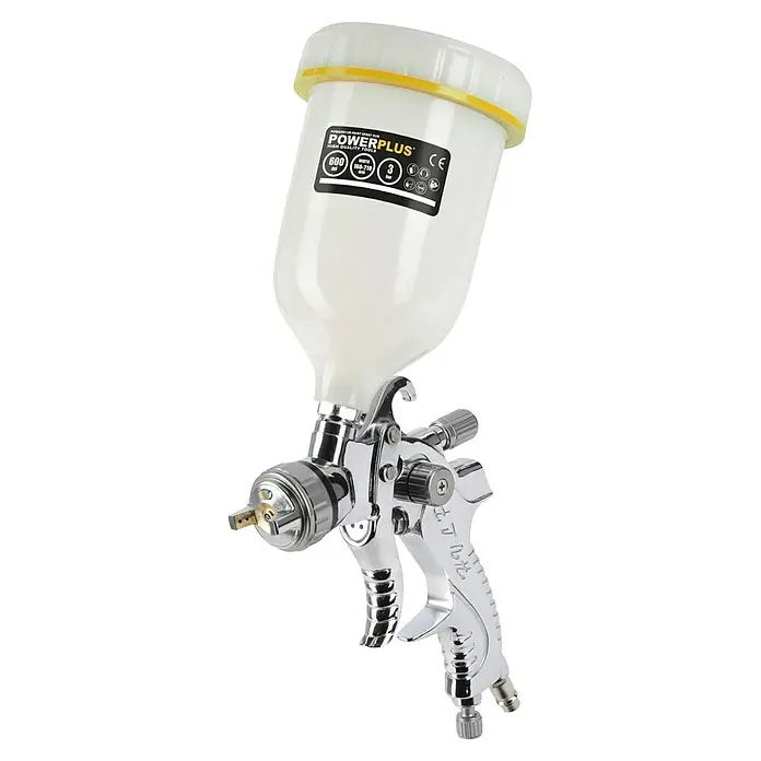 PowerPlus Pistola de pintura neumática POWAIR0109 - Presión de funcionamiento: 3 bar, Volumen de recipiente: 600 ml - Primer plano de una pistola de pintura POWERPLUS, ideal para trabajos de pintura profesionales. Diseño de alta calidad para resultados precisos.