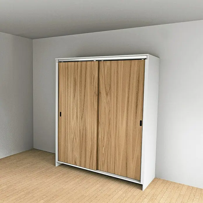 HBS Betz Schrankschiebetürbeschlag - Länge: 150 cm, Traglast: 28 kg - Schrank mit Holzschiebetüren. Der Schrank hat einen weißen Rahmen und fügt sich nahtlos in die Raumecke ein, ideal für eine platzsparende Aufbewahrung.