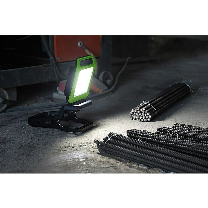 Profi Depot Proyector LED de batería 2 en 1 (20 W, 5.600 lm, 6.500 K, 12,7 x 12,7 x 330 cm, IP54) | BAUHAUS