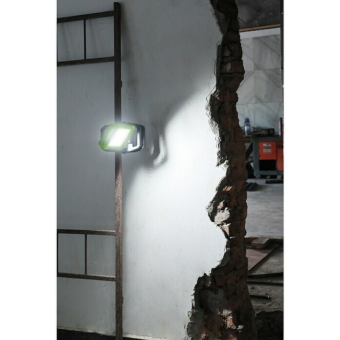 Profi Depot Proyector LED de batería 2 en 1 (20 W, 5.600 lm, 6.500 K, 12,7 x 12,7 x 330 cm, IP54) | BAUHAUS
