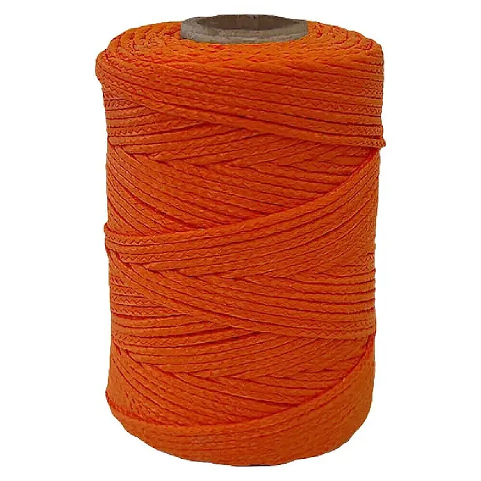 Cuerda 8842 - 2 mm x 100 m, Plástico, Naranja - Primer plano de una bobina de hilo de bramante naranja, ideal para embalaje, manualidades o jardinería.