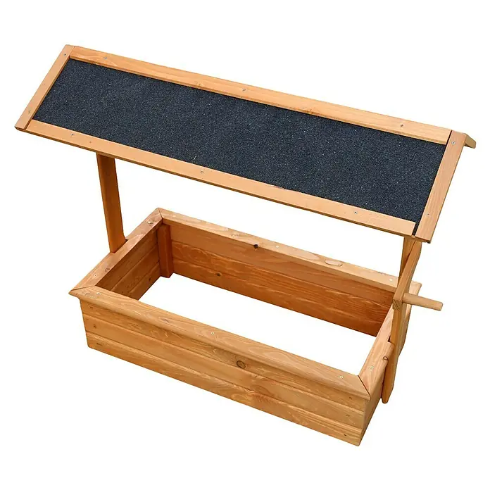 Promadino Pflanzkasten Zierbrunnen Chiemsee - Außenmaß (L x B x H): 94,5 x 49 x 77 cm, Holz, Braun - Ein offener, hölzerner Sandkasten mit Deckel, der als Spielplatz für Kinder im Garten dient und für Spaß im Freien sorgt.