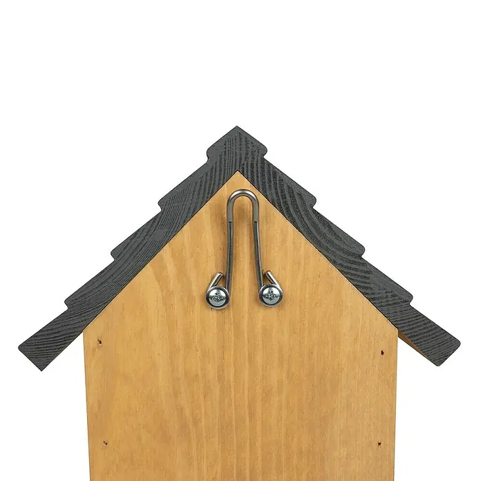 Windhager Nistkasten Loggia - Natur/Grau, Kiefer - Rückseite eines Vogelhauses aus Holz mit einer Metallaufhängung.