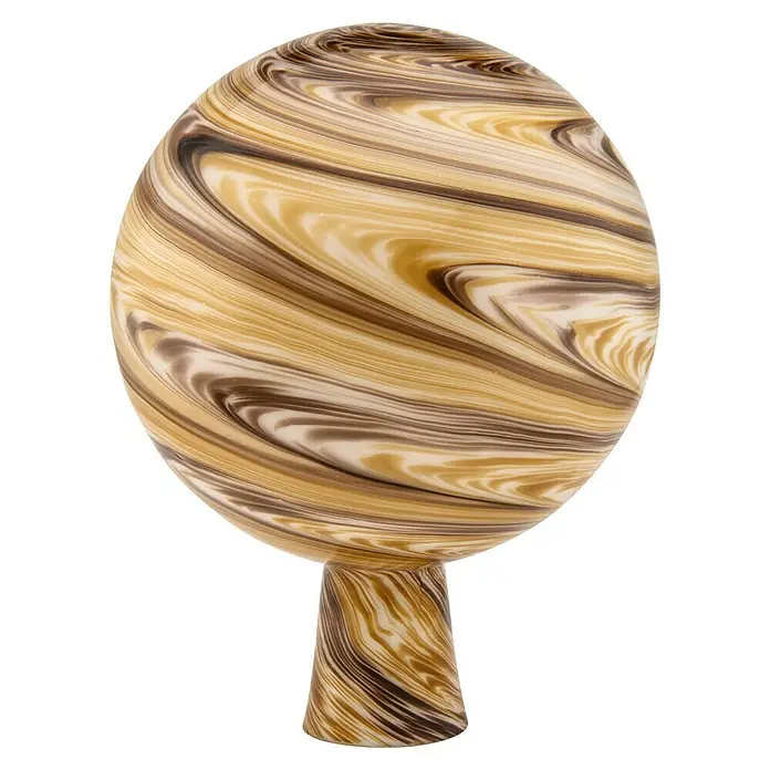 Windhager Glaskugel - Durchmesser: 15 cm, Braun - Das Bild zeigt eine dekorative Kugel aus marmoriertem Glas, die auf einem passenden Sockel steht. Die Farben sind Braun, Beige und Creme.