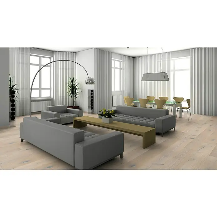 Fertigparkett - Eiche Natura, 1.900 x 190 x 14 mm, Landhausdiele - Helles, modernes Wohnzimmer mit grauen Sofas, einem Couchtisch mit Blumen und transparenten Vorhängen für eine elegante Atmosphäre.