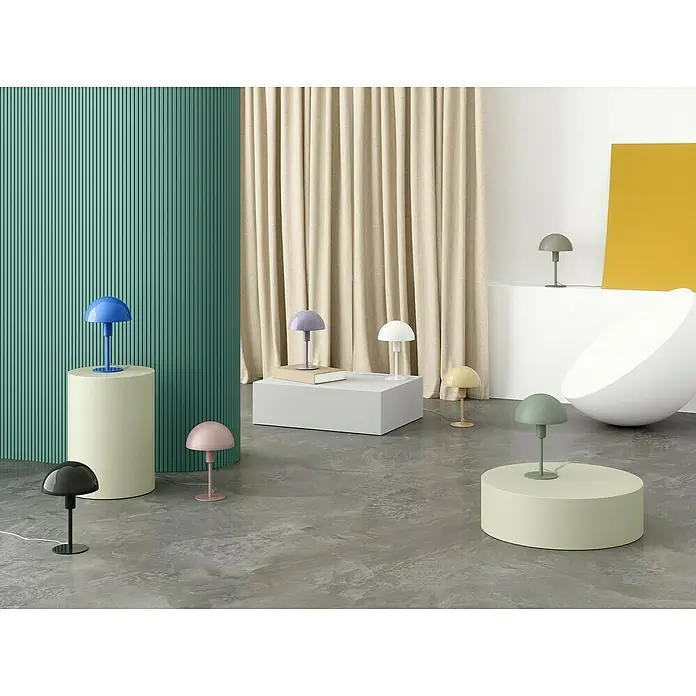 Nordlux Lámpara de sobremesa Ellen mini - 40 W, L x An x Al: 16 x 16 x 25 cm, Verde, E14 - Varias lámparas de mesa Panthella Mini de Verner Panton en una elegante escenografía.