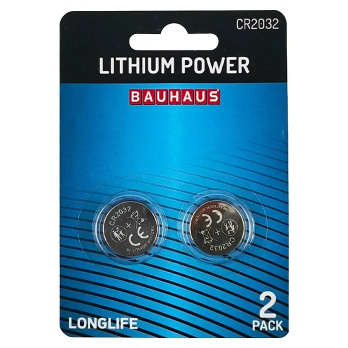 BAUHAUS Lithium Batterie CR2032 Knopfzelle - 2 Stk. - Nahaufnahme einer 2er-Packung CR2032 Lithium-Knopfzellen der Marke Bauhaus mit blauer Verpackung und der Aufschrift "Lithium Power" und "Longlife".
