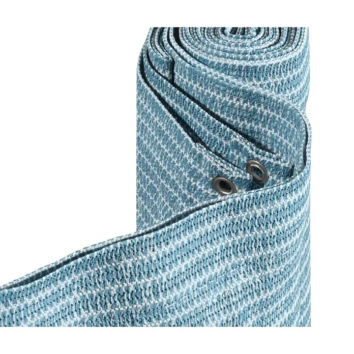 Gardol Sichtschutz - 5 x 0,9 m, Hellblau - Nahaufnahme einer Rolle Sichtschutzmatte in Blau und Weiß mit Ösen für die Befestigung, ideal für Garten und Balkon.