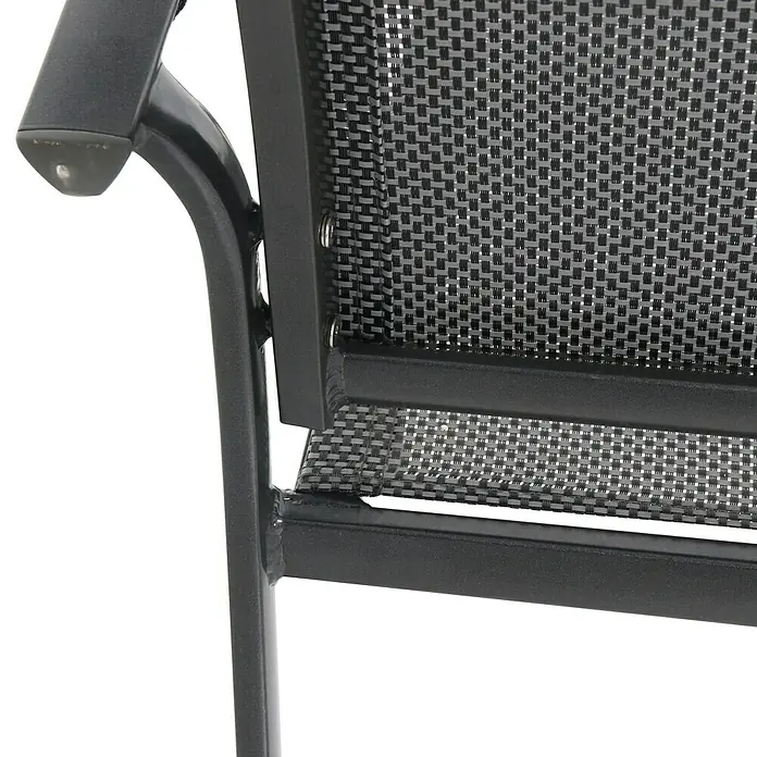 Sunfun Maja Sillón de jardín Maja - An x Pr x Al: 59,5 x 59 x 88 cm, Antracita, Aluminio/Textiline - Detalle de una silla de jardín negra con asiento de tela tejida, ofreciendo confort y estilo al aire libre.
