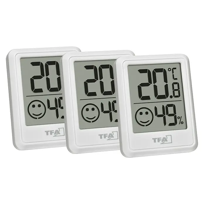TFA Dostmann Funk-Thermo-Hygrometer - Weiß, 3 Stk. - Drei weiße digitale Thermometer/Hygrometer aus Kunststoff zeigen Temperatur- und Feuchtigkeitswerte mit einem Smiley an.