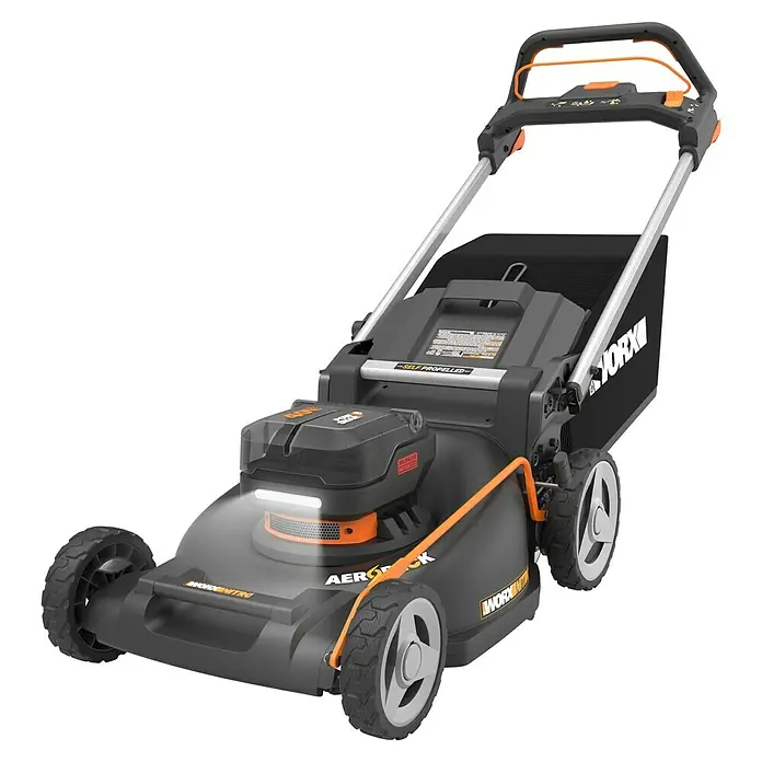 Worx PowerShare 20V Akku-Rasenmäher WG760E - 40 V, 2 Akkus, 5 Ah, Schnittbreite: 51 cm - Dunkelgrauer und oranger selbstfahrender WORX Elektrorasenmäher mit Fangkorb, LED-Licht und sichtbarem Akku.