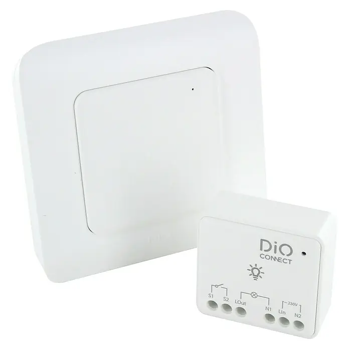 Chacon Módulo de iluminación + interruptor - 1.000 W, Alcance: 50 m - Primer plano de un interruptor y receptor domótico inteligente DiO Connect para el hogar.