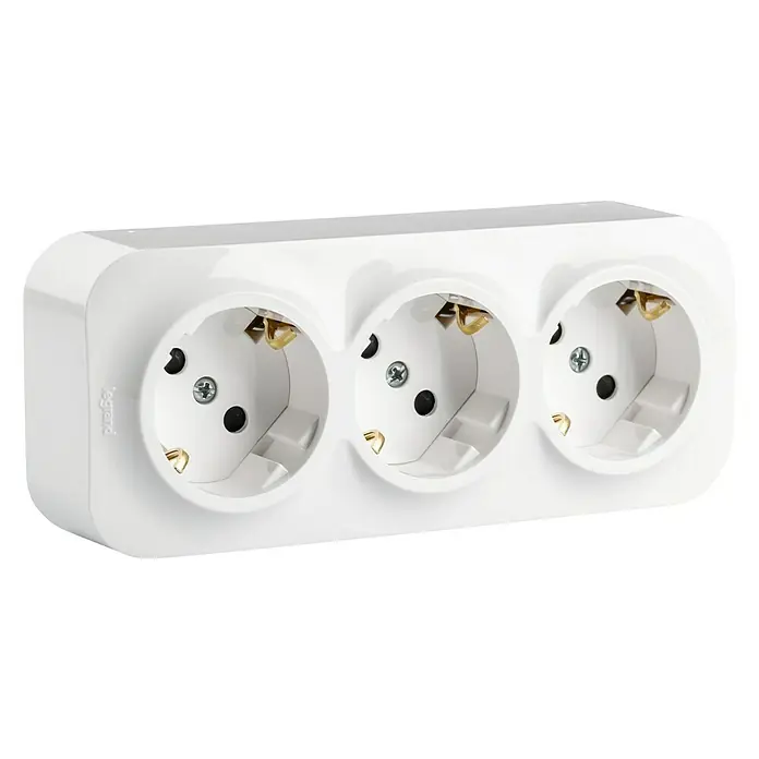 Legrand Forix Enchufe - Blanco, x 3, Plástico, IP20, Instalar - Triple enchufe Legrand blanco. Perfecto para conectar varios dispositivos a la vez.