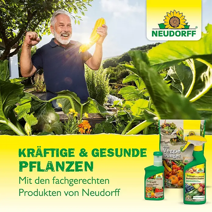 Neudorff Wurzelaktivator Neudofix - 20 g - Mann mit Neudorff-Produkten im Garten. Kräftige & gesunde Pflanzen mit den Produkten von Neudorff, darunter Dünger und Pflanzenhilfsmittel.