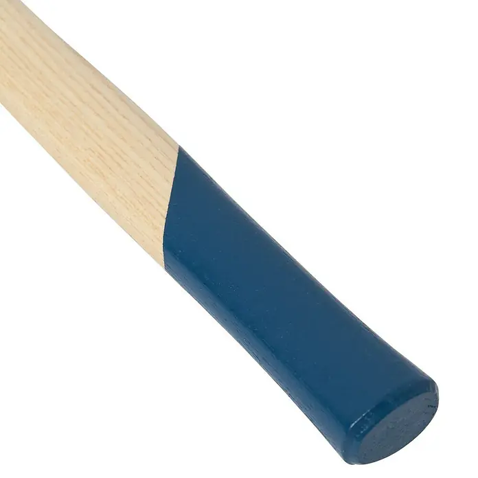 Alpha Tools Schlosserhammer - 200 g, Eschenholz - Nahaufnahme eines Hammerstiels aus Holz, teilweise blau lackiert, auf einem weißen Hintergrund.