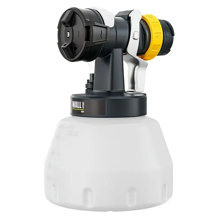 Wagner Sprühaufsatz WallSpray - Passend für: Wagner FinishControl Feinsprühsysteme, Geeignet für: Dispersionsfarben - Schwarz-weiße Farbspritzpistole mit gelbem Einstellring und transluzentem Behälter, beschriftet mit 'WALL SPRAY KVLP'.