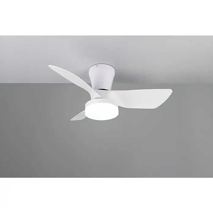 Trio Lighting Ventilador de techo Randers - Blanco, 76 cm, 20 W, Blanco cálido - Ventilador de techo con tres aspas blancas e iluminación integrada, diseñado para una circulación de aire y un ambiente luminoso óptimos.