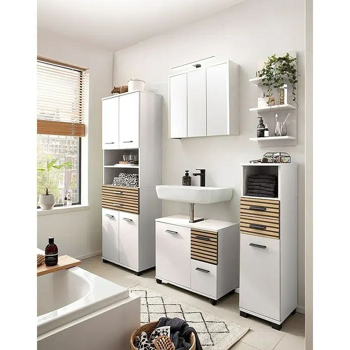 Schildmeyer Katta Waschtischunterschrank - B x T x H: 65,1 x 32 x 60 cm, Weiß/Braun, Matt - Modernes weißes Badezimmermöbel-Set mit holzlamellenartigen Akzenten, bestehend aus Hochschränken und Waschtischunterschrank.