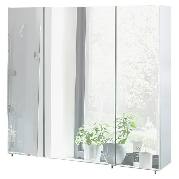 Schildmeyer Spiegelschrank Basic - B x H: 80 x 70,7 cm, Holz - Weißer Spiegelschrank mit mehreren Türen und Ablage, der einen Fensterblick mit Pflanzen widerspiegelt.
