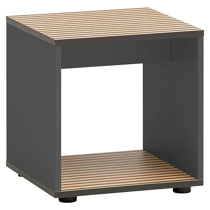 Schildmeyer Katta Badhocker - B x H: 40 x 42 cm, Anthrazit/Braun - Quadratischer Beistelltisch in Dunkelgrau mit heller Holzlattenplatte und -boden, offenem Fach und schwarzen Füßen.