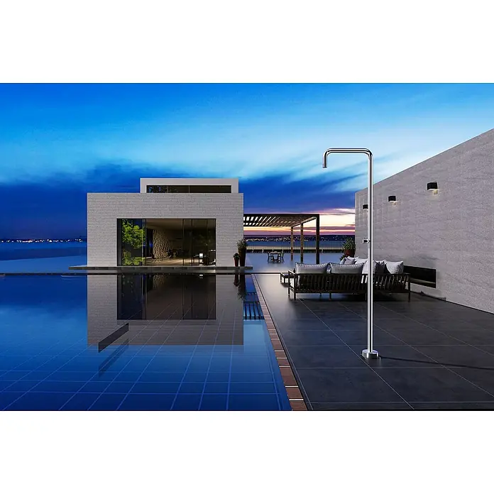 Imex Poolimex Ducha de piscina Utah - 236 cm, Acero inoxidable, Cromo - Elegante ducha exterior de acero inoxidable junto a una piscina, ideal para casas modernas. Proporciona una forma elegante de refrescarse al aire libre.