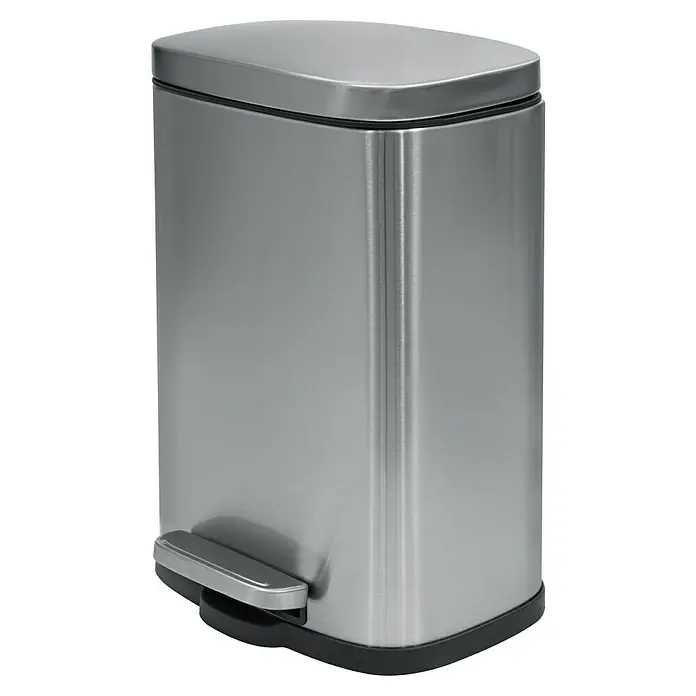 Spirella Cubo con pedal Akira - 5 l, Acero inoxidable, Acero inoxidable - Este elegante cubo rectangular de acero inoxidable es ideal para baños o cocinas, ofreciendo una solución higiénica para la eliminación de residuos.