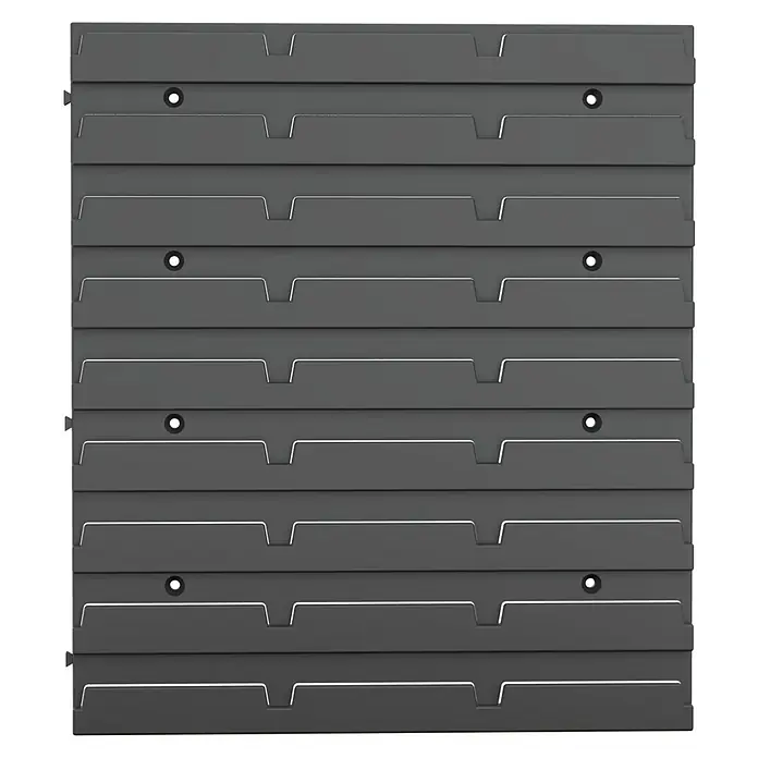 Qbrick System Kleinteileeinsatz - L x B x H: 38,5 x 34,5 x 7,5 cm, Anzahl Fächer: 6 Stk. - Dunkelgraue modulare Wandplatte mit horizontalen Lamellen, rechteckigen Schlitzen und Befestigungslöchern.