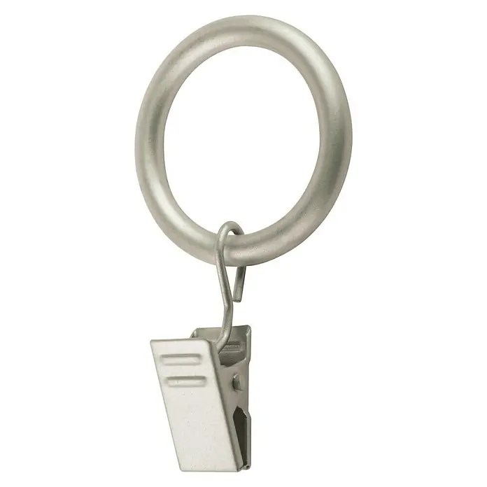 Expo Ambiente Rundring-Pack - 10 Stk., Edelstahloptik, Metall - Nahaufnahme eines Gardinenrings mit Clip, ideal zum Aufhängen von Vorhängen ohne Ösen, in Silber.