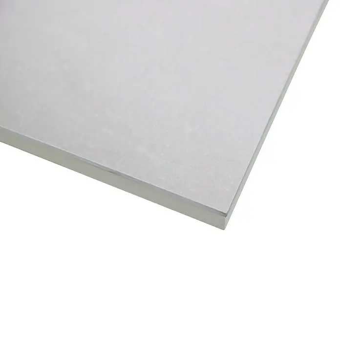 Sunfun Maja Mesa de jardín - L x An x Al: 300 x 100 x 74 cm, Fairstone, Extensible, Beige - Primer plano de una baldosa de cerámica gris claro con acabado mate, ideal para diseños de interiores modernos y reformas.