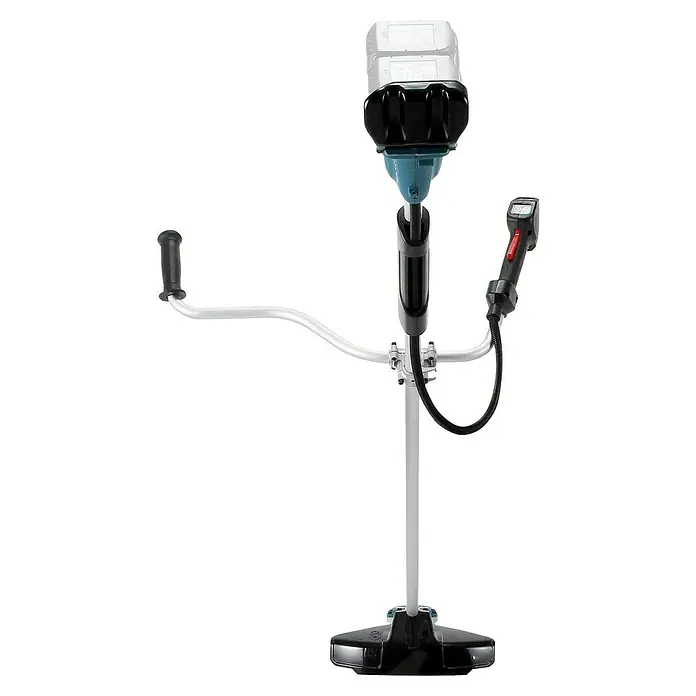 Makita LXT 18V Akku-Freischneider DUR368AZX3 - 18 V, Ohne Akku, Schnittbreite Faden: 25 cm, Schnittbreite Messer: 23 cm - Weiß-schwarzes spezialisiertes Handheld-Elektrowerkzeug auf einem Ständer, mit Lenker, Steuergriff und einer oben angebrachten Akku-/Motoreinheit.