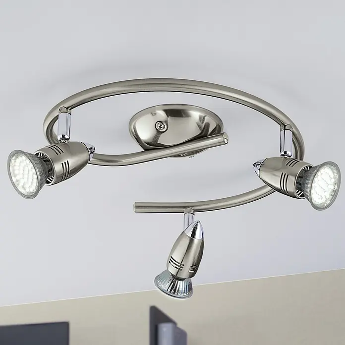 Eglo LED-Deckenstrahler MAGNUM-LED - 9 W, L x B x H: 25,5 x 0 x 295 cm, Nickel-matt/Chrom, 3 Stk. - Nahaufnahme einer modernen Deckenleuchte mit drei Strahlern in gebürstetem Nickel.
