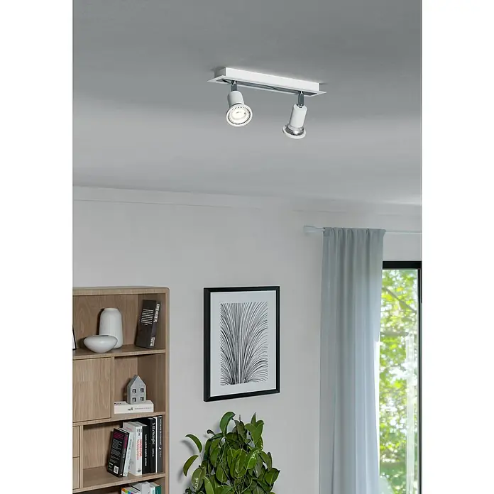 Eglo Sarria Wandstrahler SARRIA - 9 W, Weiß/Chrom, GU10, 2 Stk. - Deckenleuchte mit zwei verstellbaren Strahlern, ideal für gezielte Beleuchtung und moderne Raumgestaltung.