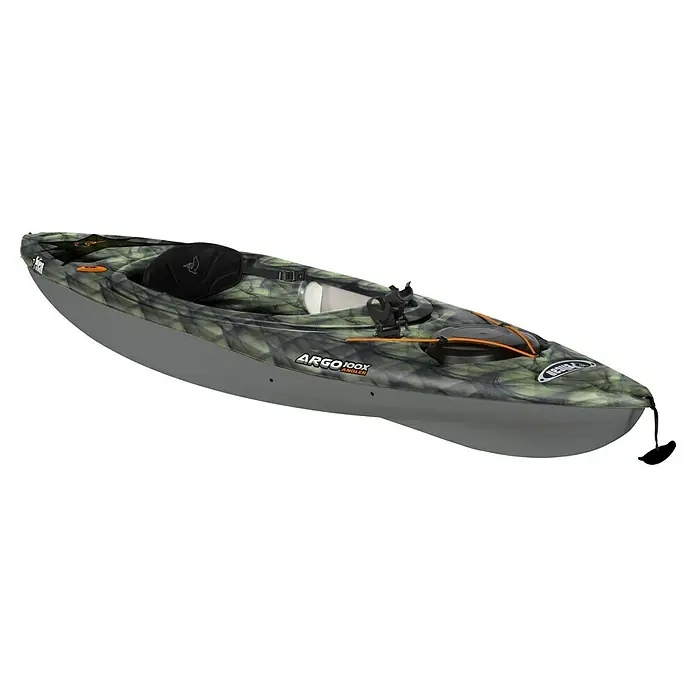 Pelican Kajak Argo 100 X Angler - L x B x H: 304,8 x 71,12 x 35,56 cm, Tragkraft: 124,74 kg, Geeignet für: 1 Person, Dampfschwarz/Limette - Ein grünes Pelican ARGO 100X Angler Kajak, ideal für Angelausflüge. Das Kajak bietet Komfort und Stabilität auf dem Wasser.
