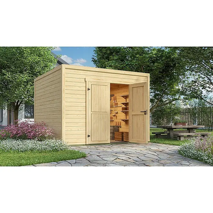 Weka Gerätehaus Batu Stella 3 - Außenmaß inkl. Dachüberstand (B x T): 300 x 304,6 cm, Holz, Naturbelassen - Gartenhaus aus hellem Holz mit offenen Türen, Regalen und Werkzeugen innen, auf einer Steinterrasse im Garten.