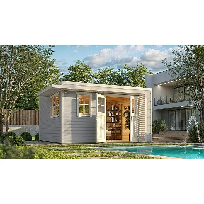 Weka Gartenhaus Pure Garden Amberley - Außenmaß inkl. Dachüberstand (B x T): 450 x 455 cm, Holz, Grau/Weiß, Mit Fenster - Hellgraues Gartenhaus mit weißem Rahmen, offenen Türen und Fenstern am Pool. Innenraum mit Holzverkleidung und Regalen.