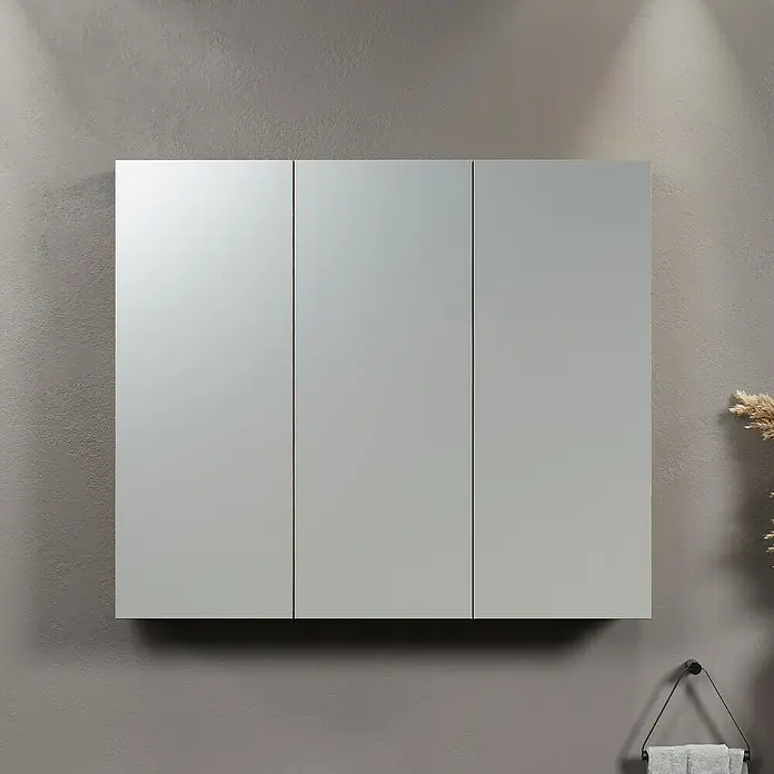 Trendteam Niklas Spiegelschrank - B x H: 80 x 67 cm, Evoke Eiche - Dieser Spiegelschrank mit drei Türen ist eine stilvolle und praktische Ergänzung für jedes Badezimmer und bietet viel Stauraum.