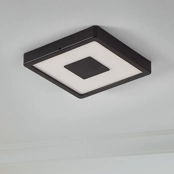 Eglo LED-Deckenleuchte ARGOLIS 2 - Farbe Gehäuse: Schwarz, IP44 - Quadratische Deckenleuchte in dunklem Bronze mit zentralem, weißem LED-Panel für moderne Innenräume.