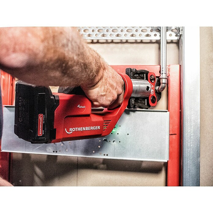 Rothenberger Prensadora Romax Compact III (18 V, 1 batería, 2 Ah, Diámetro del tubo: 16 mm - 25 mm) | BAUHAUS