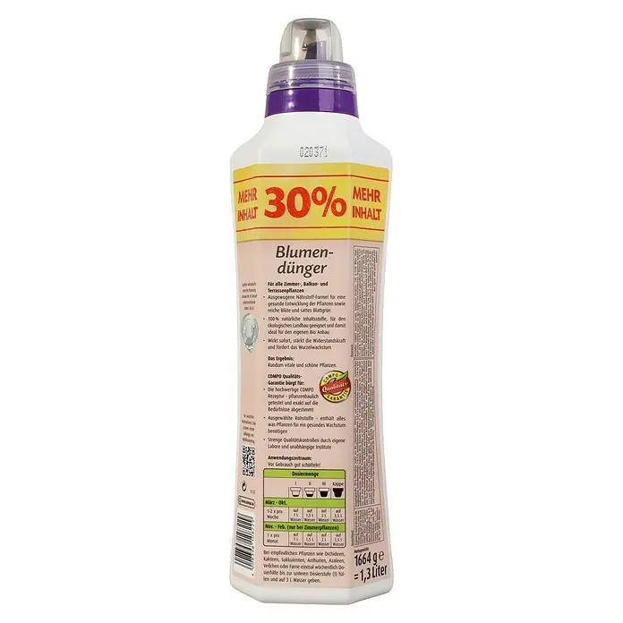 Compo Bio Blühpflanzendünger - 1,3 l - Weiße Flasche COMPO Flüssigdünger mit lila Kappe und „30% MEHR INHALT“-Etikett. Mit Dosierungsanleitung und „Qualitäts-Garantie“-Logo.